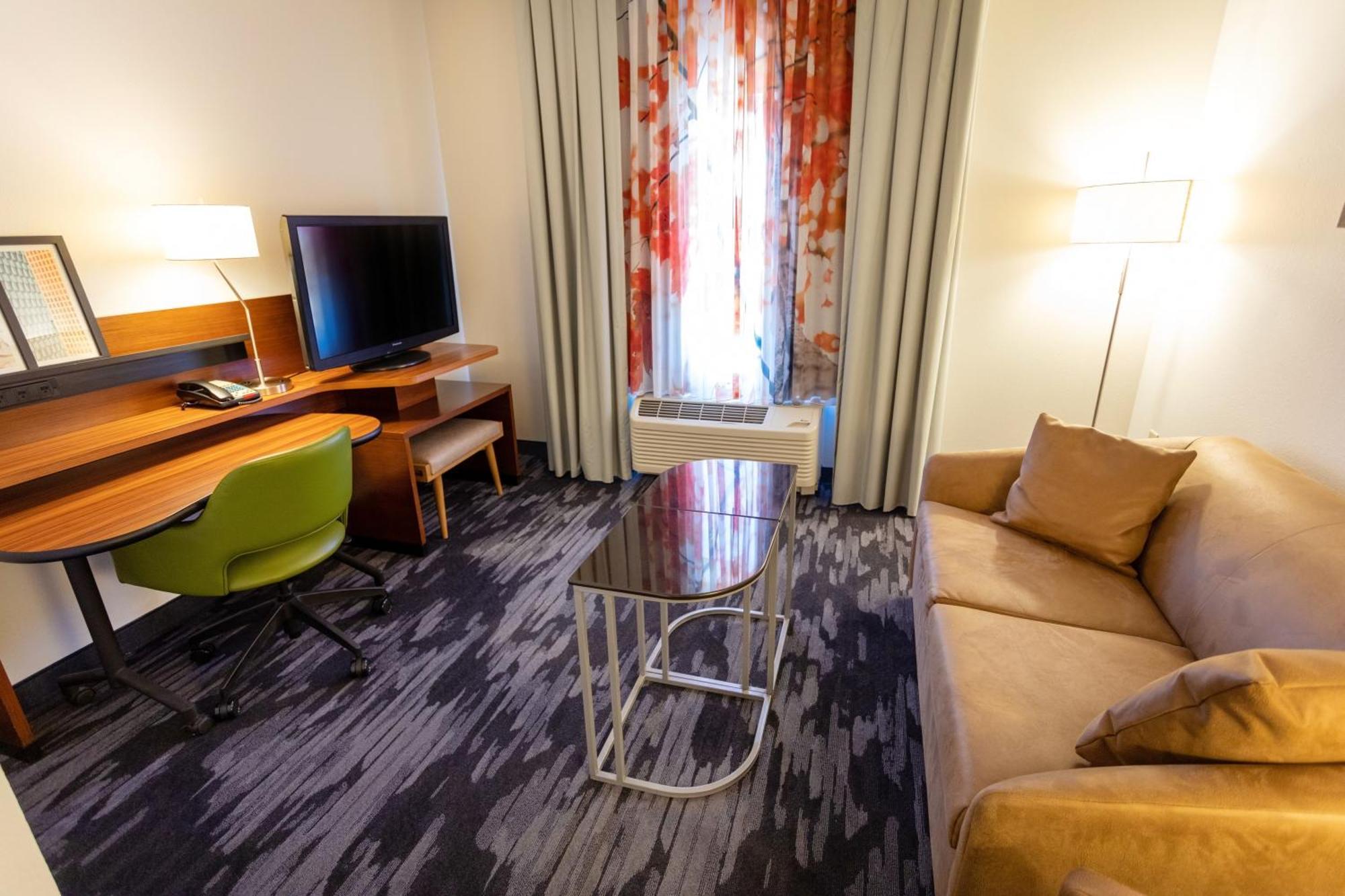 Fairfield Inn & Suites By Marriott Athens I-65 Esterno foto